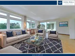 Charming Top-Floor Apartment with Sunny Terrace