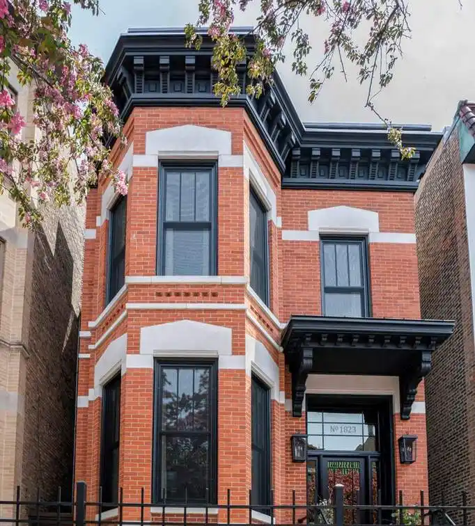 Historic Italianate Elegance in Picturesque Old Town