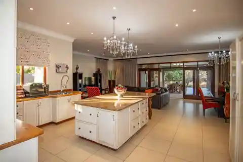 Exceptional Residence in the Shandon Wildlife Estate