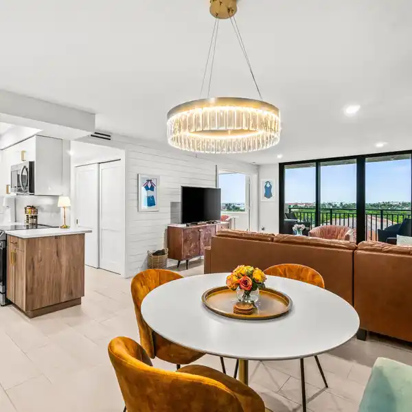 FULLY RENOVATED HOME AT THE REGENCY HIGHLAND