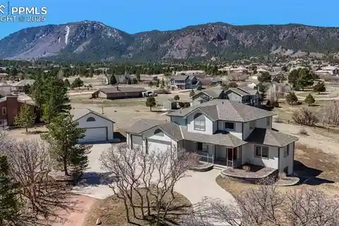 Fantastic Home in Red Rock Ranch