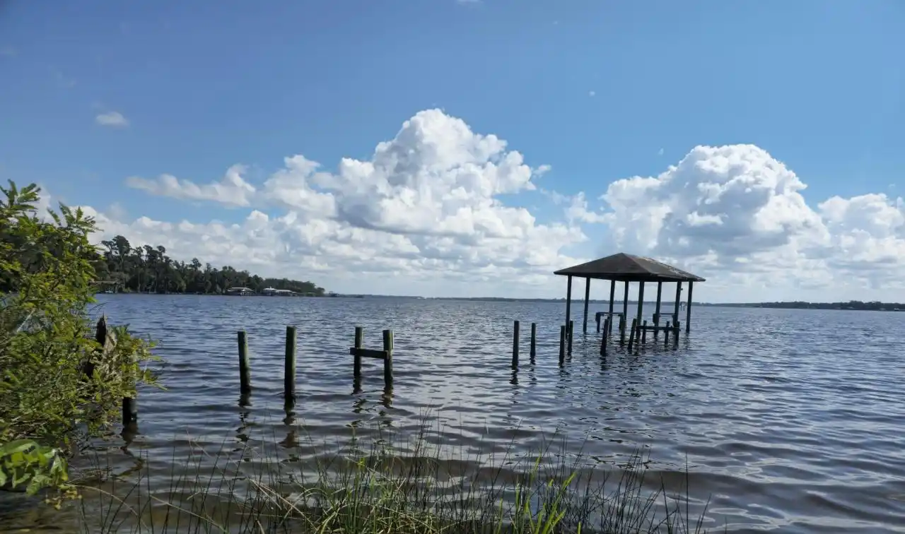 Pristine Waterfront Land in the Heart of Doctors Lake