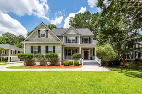 Spacious Traditional Home with Stunning Natural Views