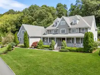 Quintessential New England Retreat