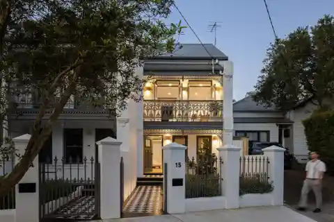 Completely New Residence Behind a Period Exterior