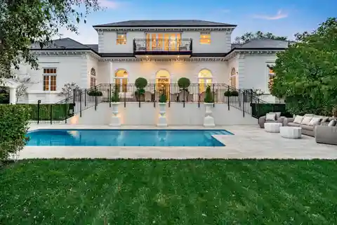 Iconic Georgian Residence