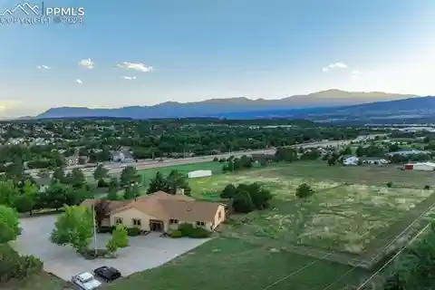Custom Ranch Home on 2.7 Fully Fenced Acres