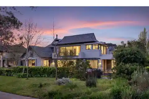 Impeccable Home in Pearl Valley Golf and Country Estate