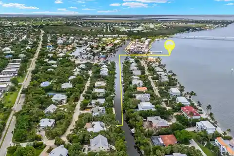 Completely Remodeled Near-beach Canal  Home