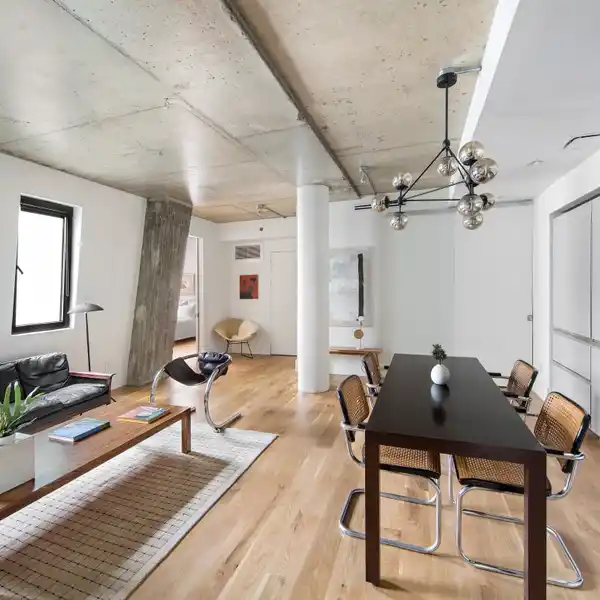 UNIQUE LOFT-LIKE LIVING ENVIRONMENT
