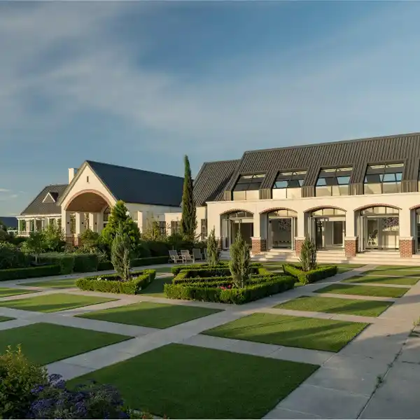 UNMATCHED ELEGANCE AND TRANQUILITY