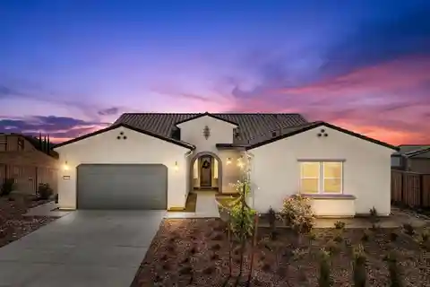 Stunning Ridgeview Retreat with California Room