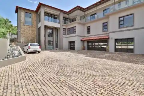 Amazing Tri-level Home