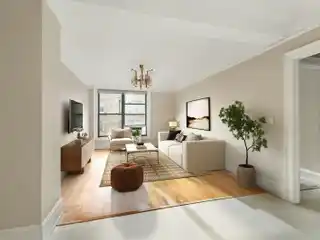 Bright and Air Home Close to Riverside Park