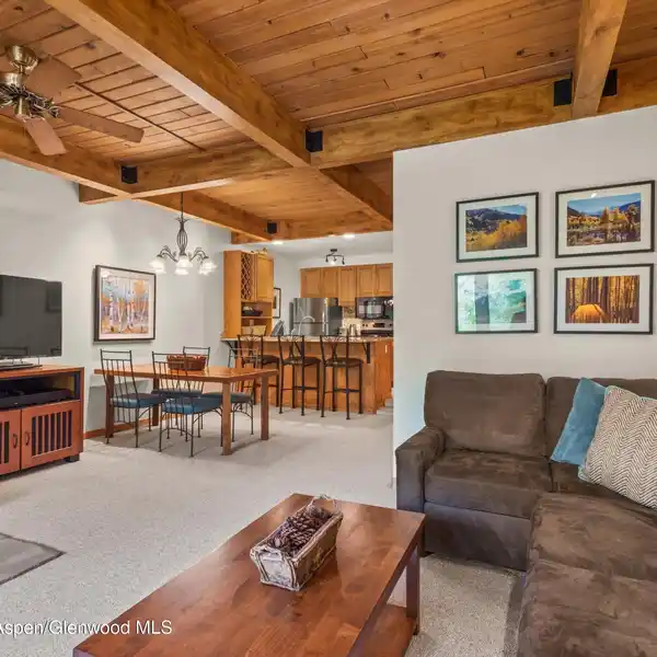 ALPINE CHARM WITH RESORT-STYLE LUXURY AT THE GANT
