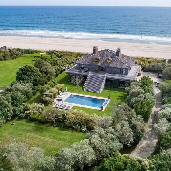 OCEANFRONT HOME IN THE HAMPTONS