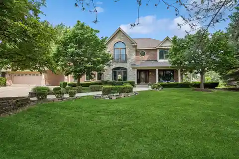 Exquisite Home in Prime Location