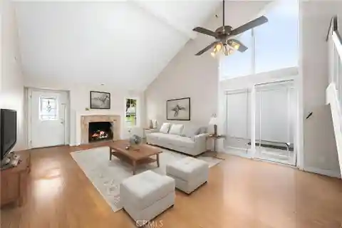 Charming Home in Sought-after Deerfield