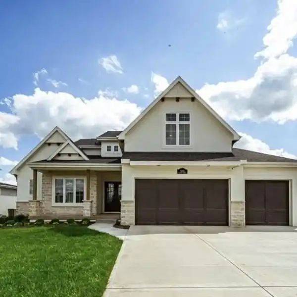 A HAVEN OF COMFORT AND ELEGANCE
