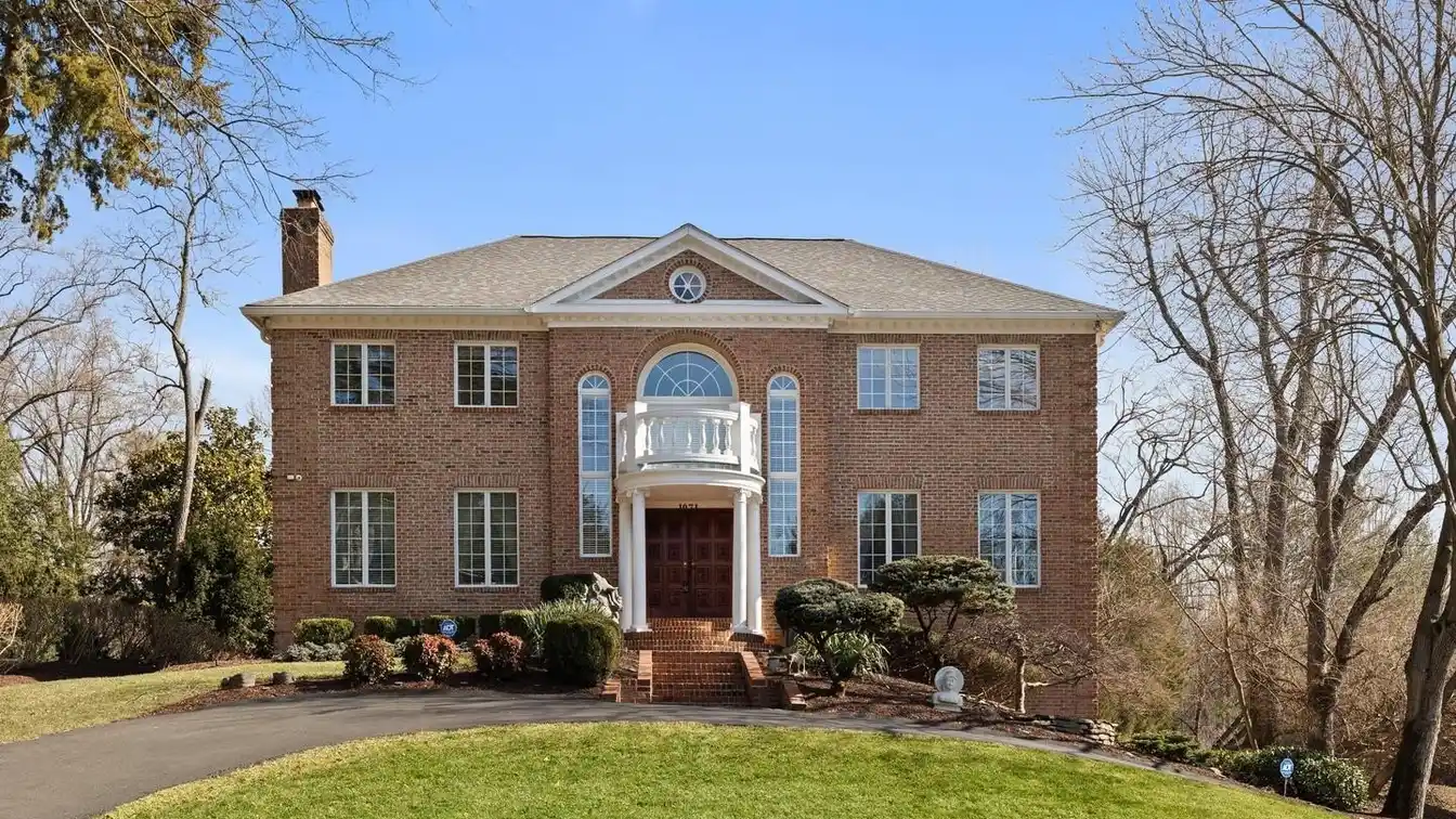 Upgraded Home in the Cedars of Mclean