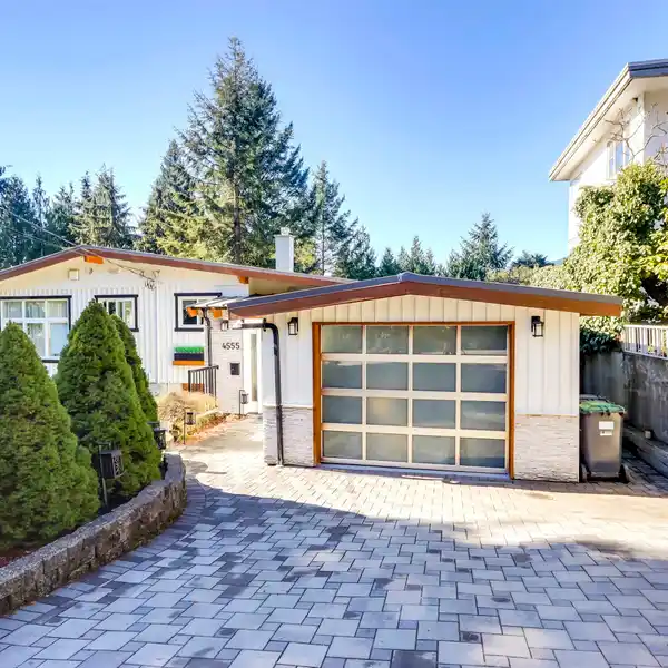 SPACIOUS EDGEMONT FAMILY HOME