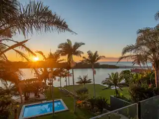 Luxurious Lagoon Property: a Once-in-a-lifetime Opportunity