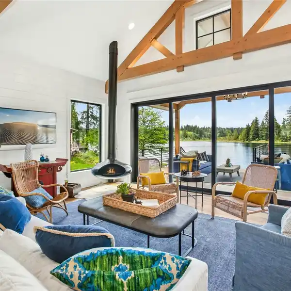 REIMAGINED GEM IN CRYSTAL LAKE