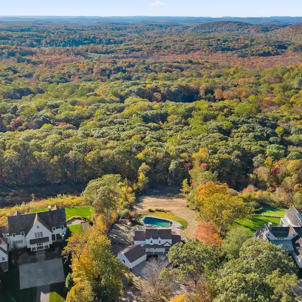 BREATHTAKING RIDGEFIELD ESTATE