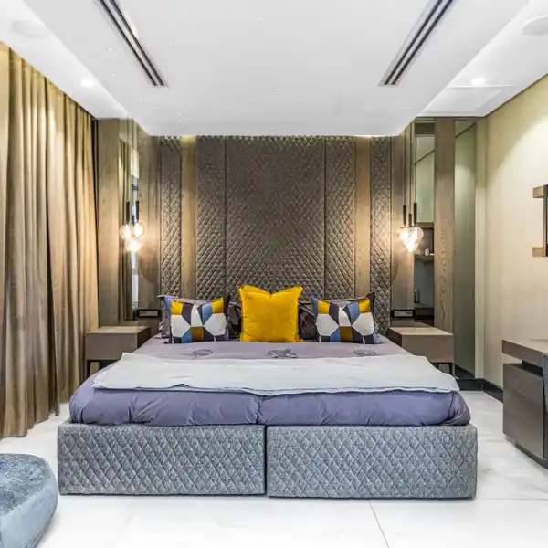 JOHANNESBURG'S SUPER HOME