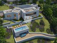 SUMPTUOUS FIVE BEDROOM DETACHED VILLA