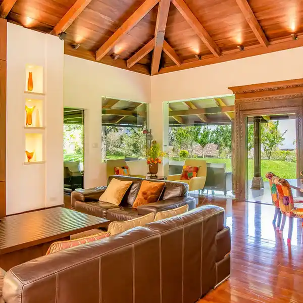 VILLA ANTARA - EXCLUSIVE HILLTOP LOCATION 