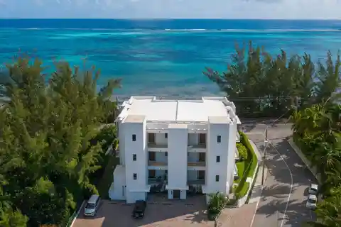 Exquisitely Designed Oceanfront Residence