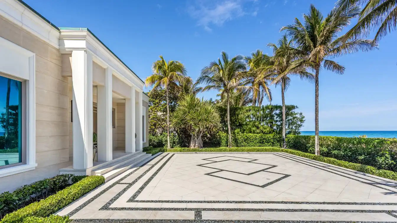 Magnificent Oceanfront Residence