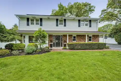 Impressive Splanch-Style Home