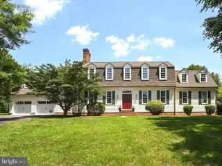 Reimagined Williamsburg Colonial