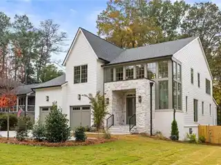 Absolutely Stunning Home with Open Layout