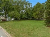 THE PERFECT CORNER LOT FOR YOUR FOREVER HOME