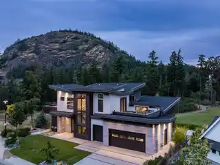 West Coast Contemporary Gem