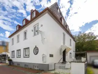 Charming Home Combining Versatility and Functionality