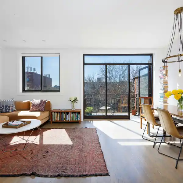 SERENE URBAN OASIS IN THE HEART OF CLINTON HILL