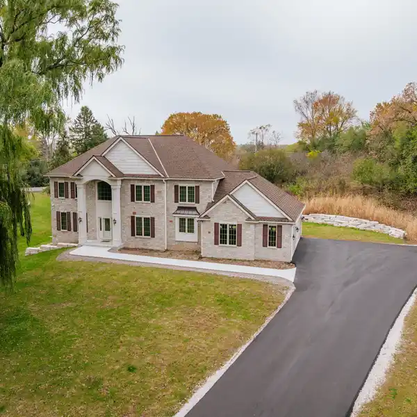 GRACEFULLY DESIGNED FOR ELEVATED EVERYDAY LIVING