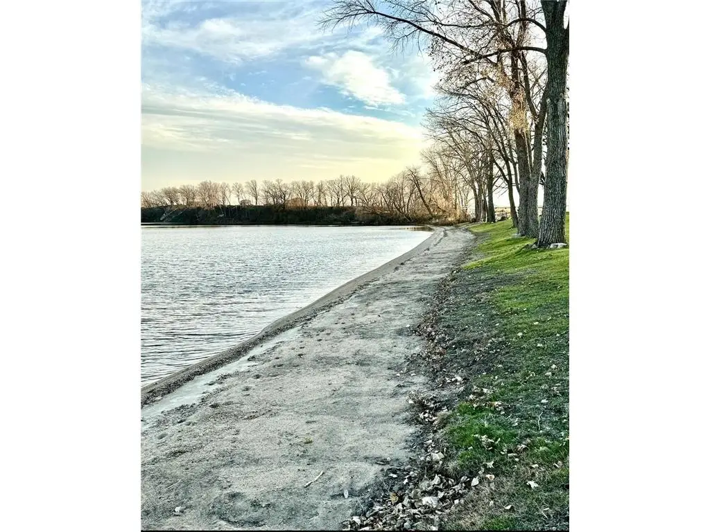 Small Image