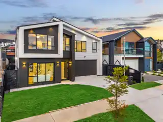 Gorgeous Brand New Home in the Heart of Bremner Ridge