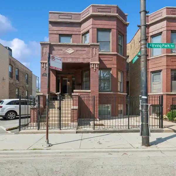 TURNKEY LAKEVIEW TWO-FLAT