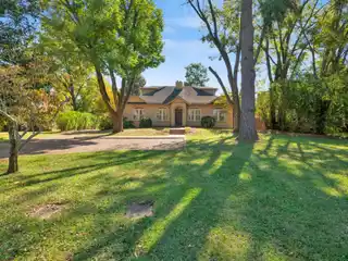 Vintage Charm with Stylish Renovation