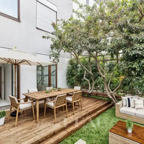 RENOVATED APARTMENT WITH BALCONY