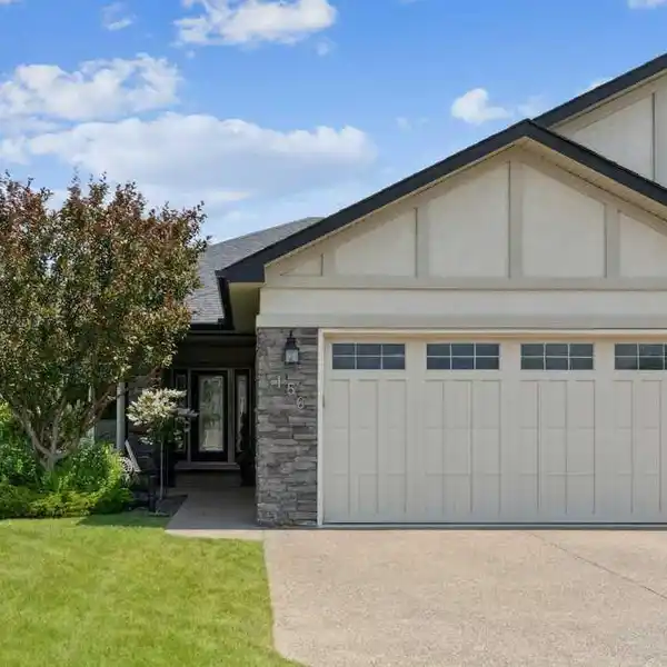 EXCEPTIONAL VILLA OFFERING A TURNKEY LIFESTYLE