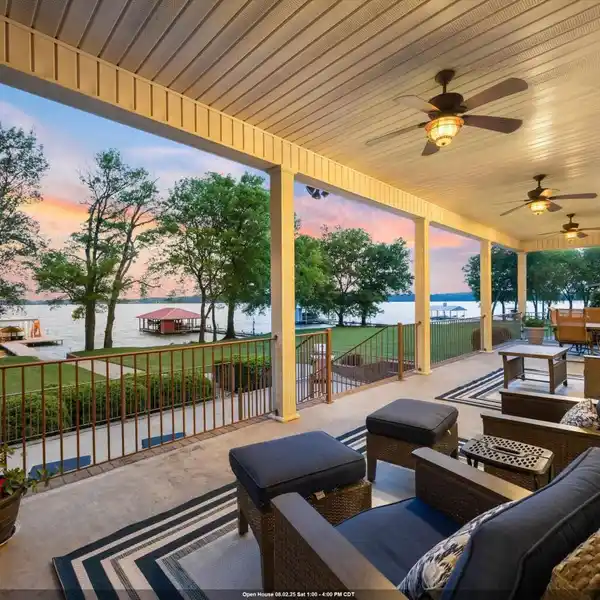 WATERFRONT LUXURY ON LAKE WHEELER