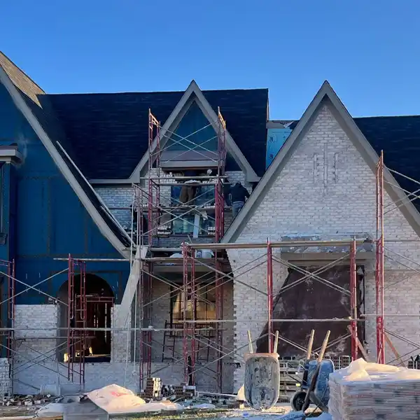 PRE-SALE OPPORTUNITY IN A WONDERFUL DEVELOPMENT