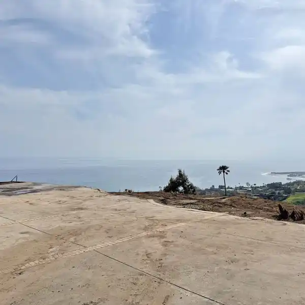 REBUILD A MALIBU DREAM HOME